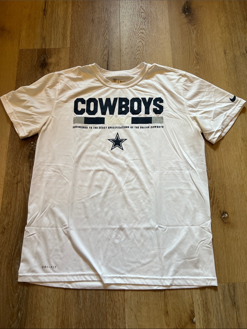 Large Dri-Fit Nike White Dallas Cowboys Logo Tee